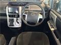 2011 Toyota Noah