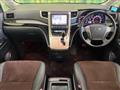 2013 Toyota Alphard