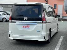 2016 Nissan Serena