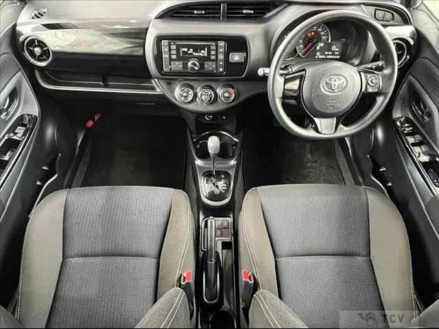 2017 Toyota Vitz