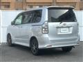 2013 Toyota Voxy