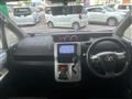 2013 Toyota Voxy