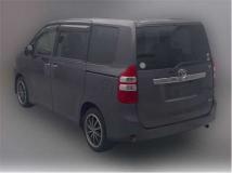 2012 Toyota Noah