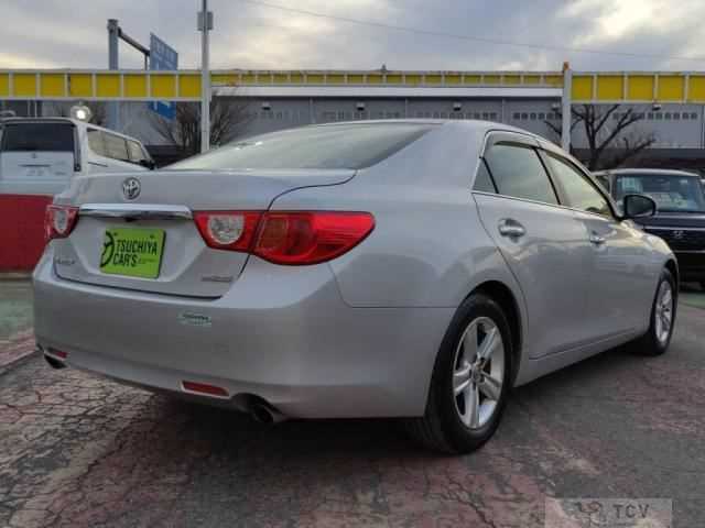 2010 Toyota Mark X