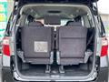 2011 Toyota Alphard