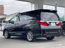 2011 Toyota Alphard