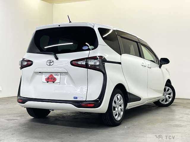 2016 Toyota Sienta