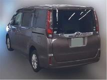 2014 Toyota Noah
