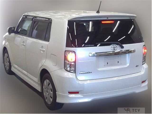 2013 Toyota Corolla Rumion