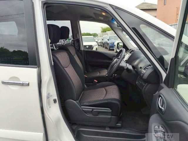 2014 Nissan Serena