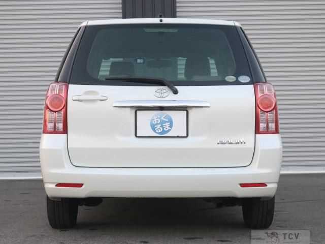 2011 Toyota Raum