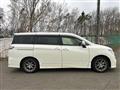 2017 Nissan Elgrand