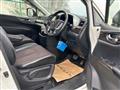 2017 Nissan Elgrand