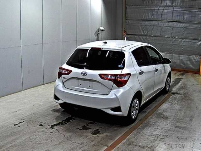 2020 Toyota Vitz