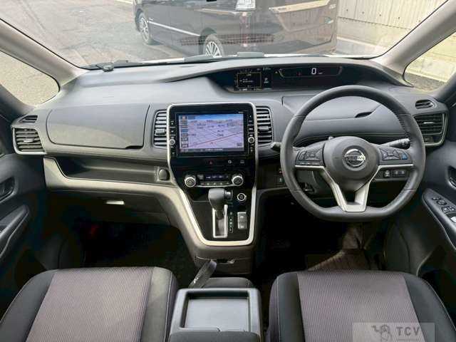 2017 Nissan Serena