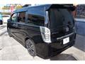 2013 Honda Step WGN