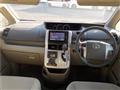 2013 Toyota Noah