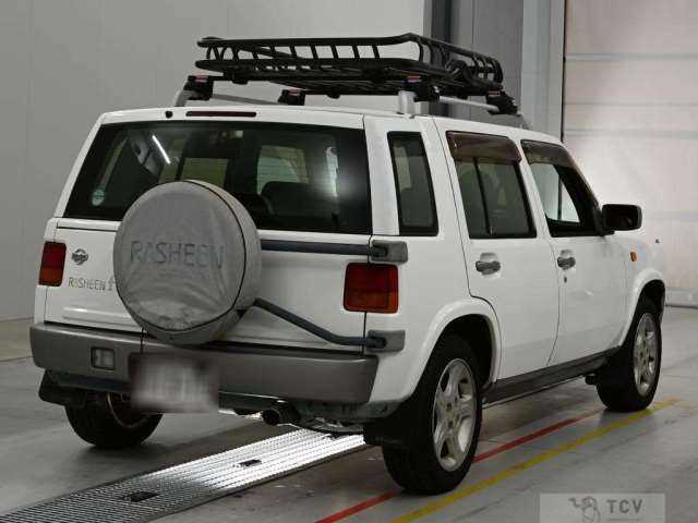 1997 Nissan Rasheen