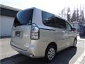 2013 Toyota Voxy