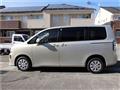 2013 Toyota Voxy