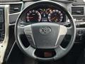2011 Toyota Alphard
