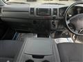 2005 Toyota Hiace