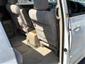 2005 Toyota Alphard