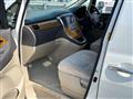 2005 Toyota Alphard
