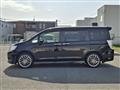 2013 Honda Step WGN