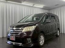 2011 Nissan Serena