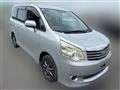 2013 Toyota Noah