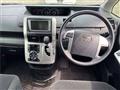 2013 Toyota Noah