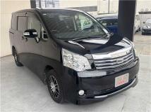 2013 Toyota Noah
