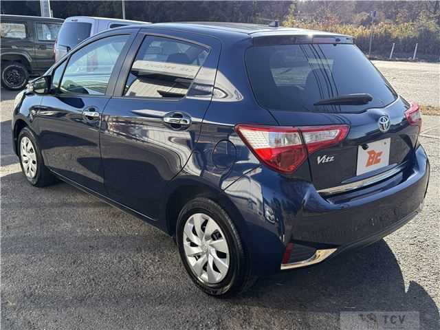 2017 Toyota Vitz