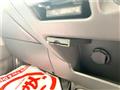 2005 Nissan Caravan