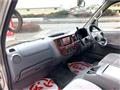2005 Nissan Caravan