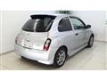 2004 Nissan March