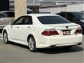 2011 Toyota Crown Hybrid