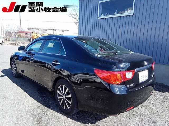 2011 Toyota Mark X