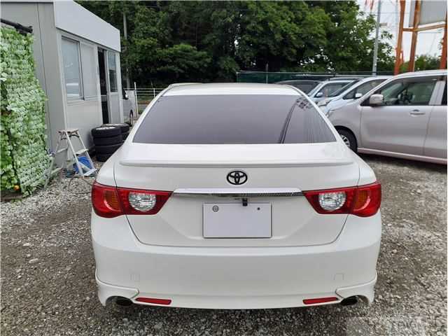 2010 Toyota Mark X