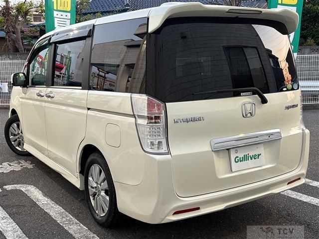 2011 Honda Step WGN