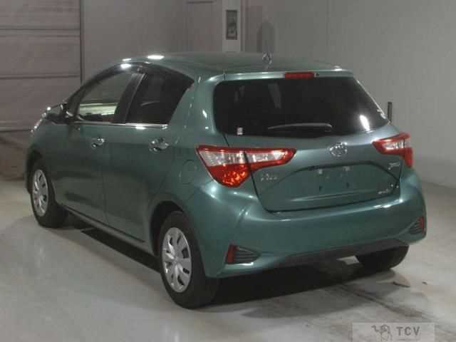 2017 Toyota Vitz