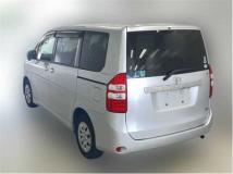 2013 Toyota Noah