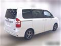 2013 Toyota Noah