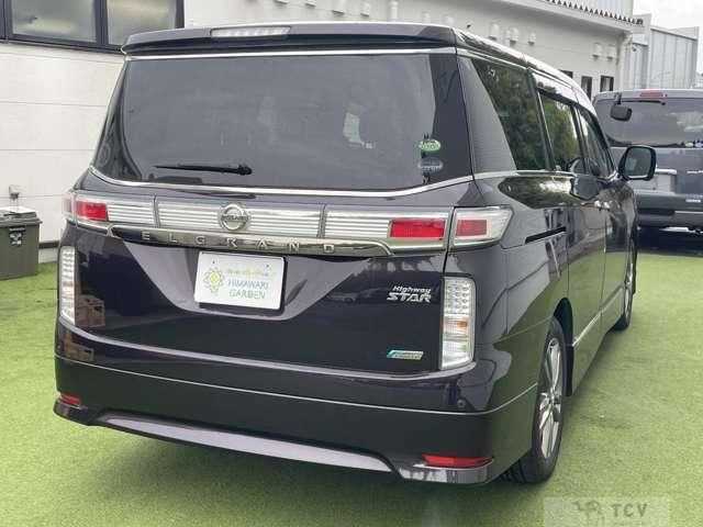 2012 Nissan Elgrand