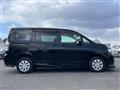 2011 Toyota Voxy