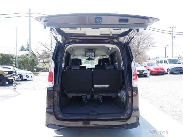 2018 Nissan Serena