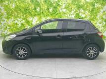 2017 Toyota Vitz