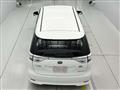 2013 Toyota Estima Hybrid