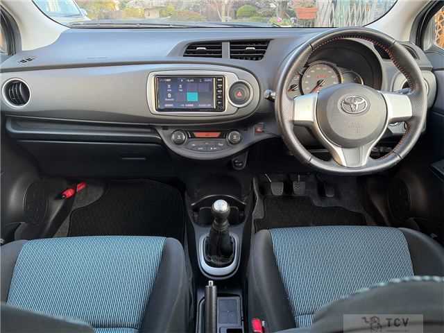 2013 Toyota Vitz